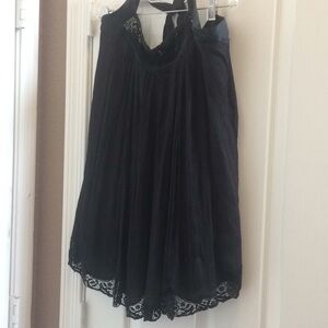 FINAL MARKDOWN LADIES Bebe halter top medium